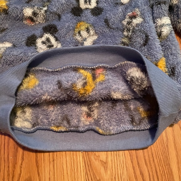 Disney Mickey Mouse Unisex Boy or Girls 5T Faux Sherpa Sweatshirt - Picture 7 of 7